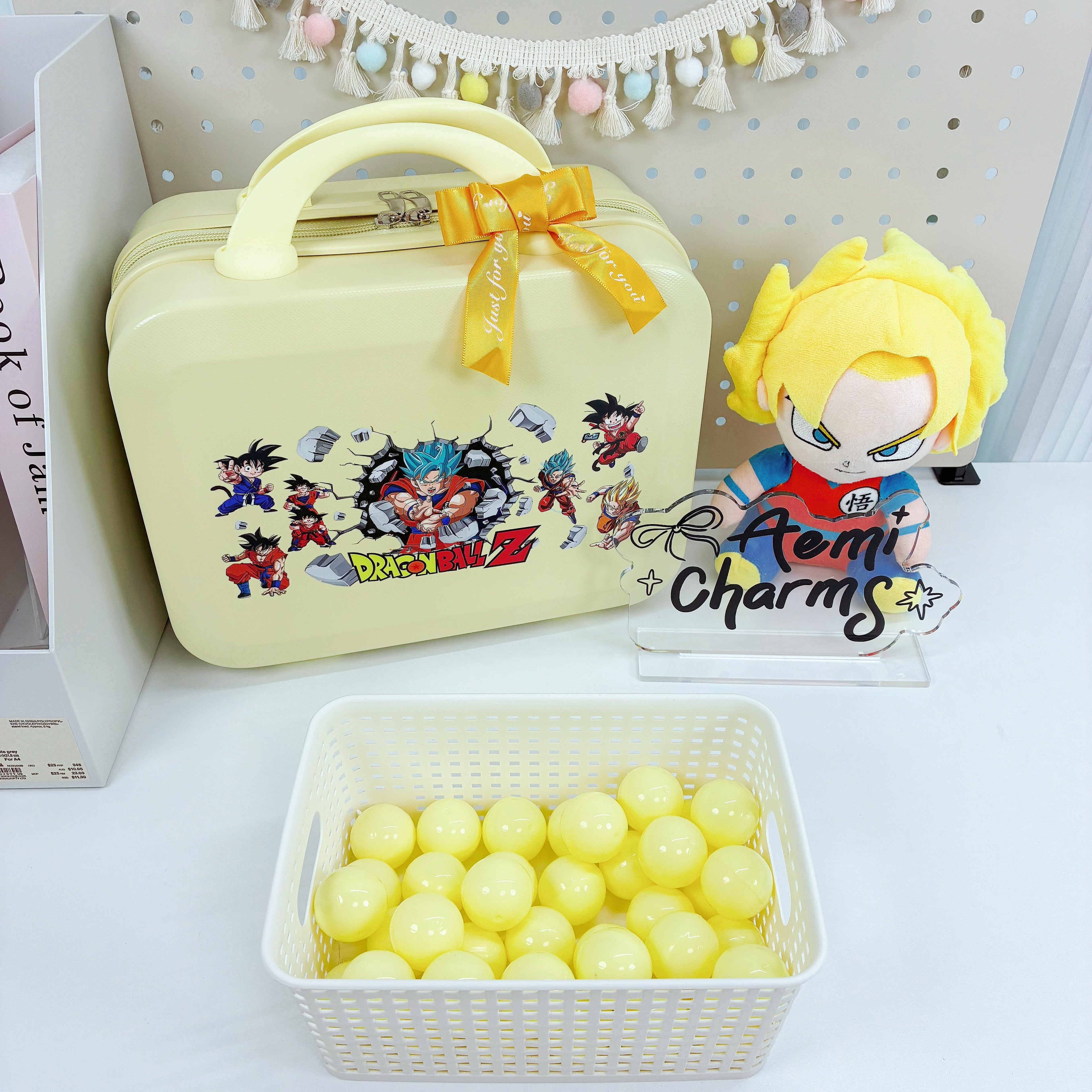 DB 14-Inch Suitcase Mystery Gift Box